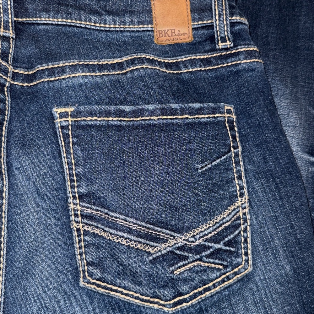 BKE Gabby skinny jeans - Thick Stitch Detail - size 26R. B13 - Picture 4 of 7